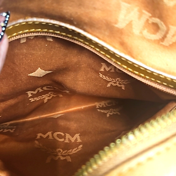 MCM Satchel - Picture 7 of 10